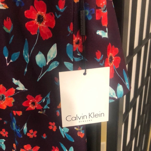 BNWT Calvin Klein Floral Dress - Picture 3 of 5